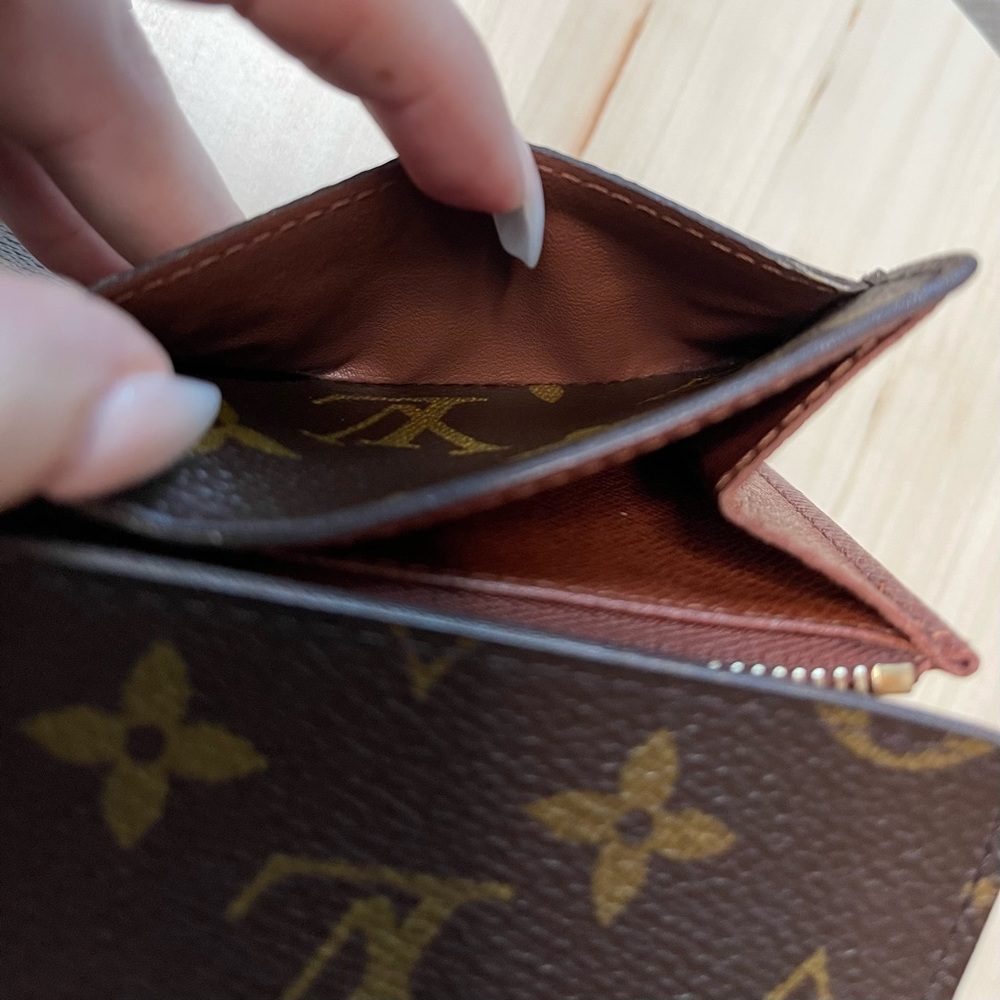 Louis Vuitton Monogram Canvas Portefeiulle Sarah Long Bifold Wallet - Picture 10 of 17